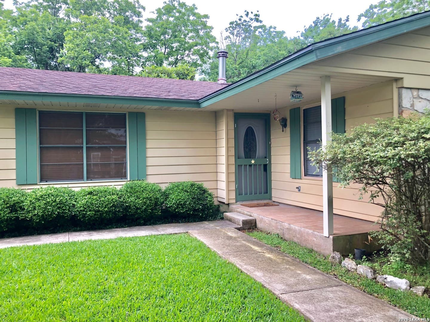 217 E KRONKOSKY ST